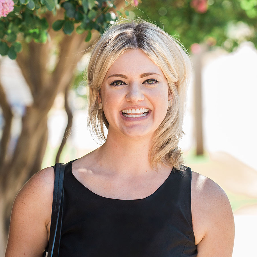 Photo of Krista Selnau