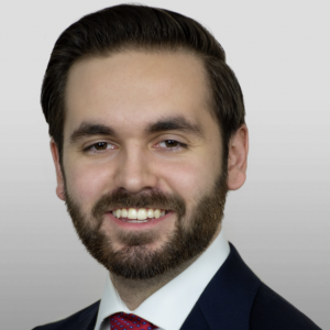 Headshot of Alex Roth
