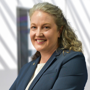 Headshot of Carrie Stambaugh