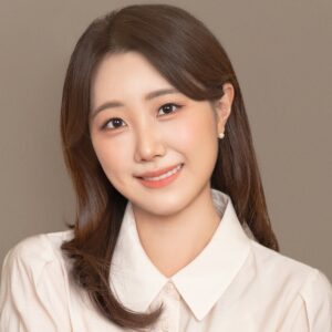 Headshot of Kyuwon Lee