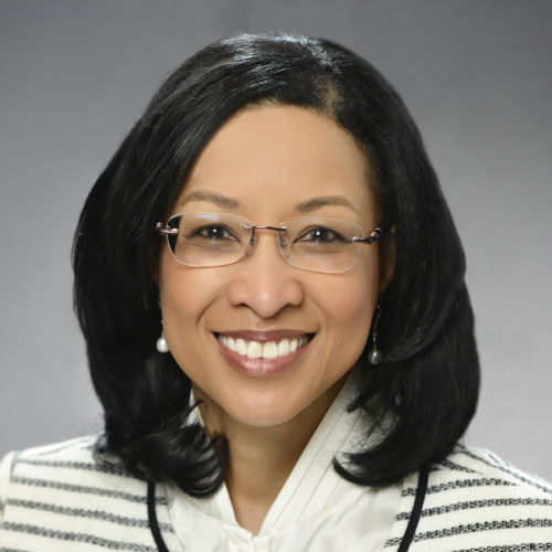 Teresa Wynn Roseborough Headshot