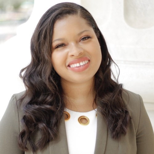 Domonique Hamilton Headshot