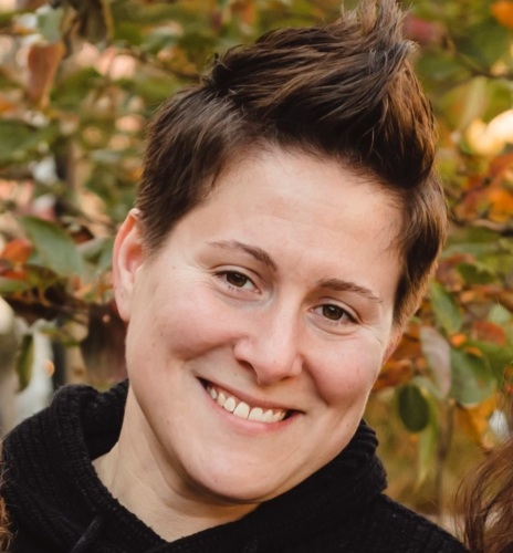 Headshot of Vanessa Selbst