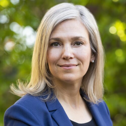 Headshot of Angela Hilt