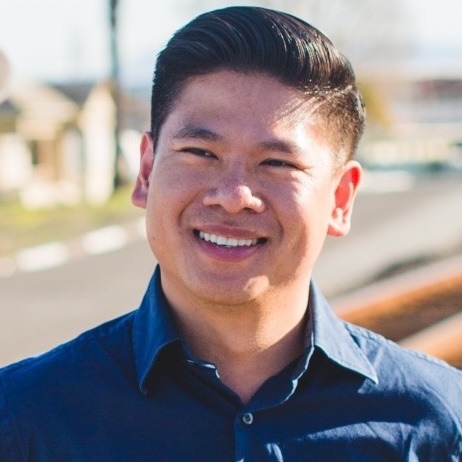 Headshot of Lan Diep