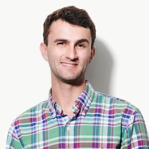 Headshot of Levi Colonna-Bevis